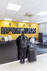 recepcija-gost-rezervacija
